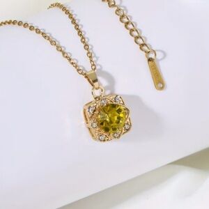 Yellow Gemstone Pendant Necklace